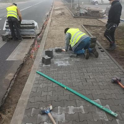 Ukladanie Kostki Brukowej W Kielcach 116