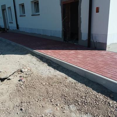 Ukladanie Kostki Brukowej W Kielcach 12
