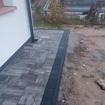 Ukladanie Kostki Brukowej W Kielcach 35